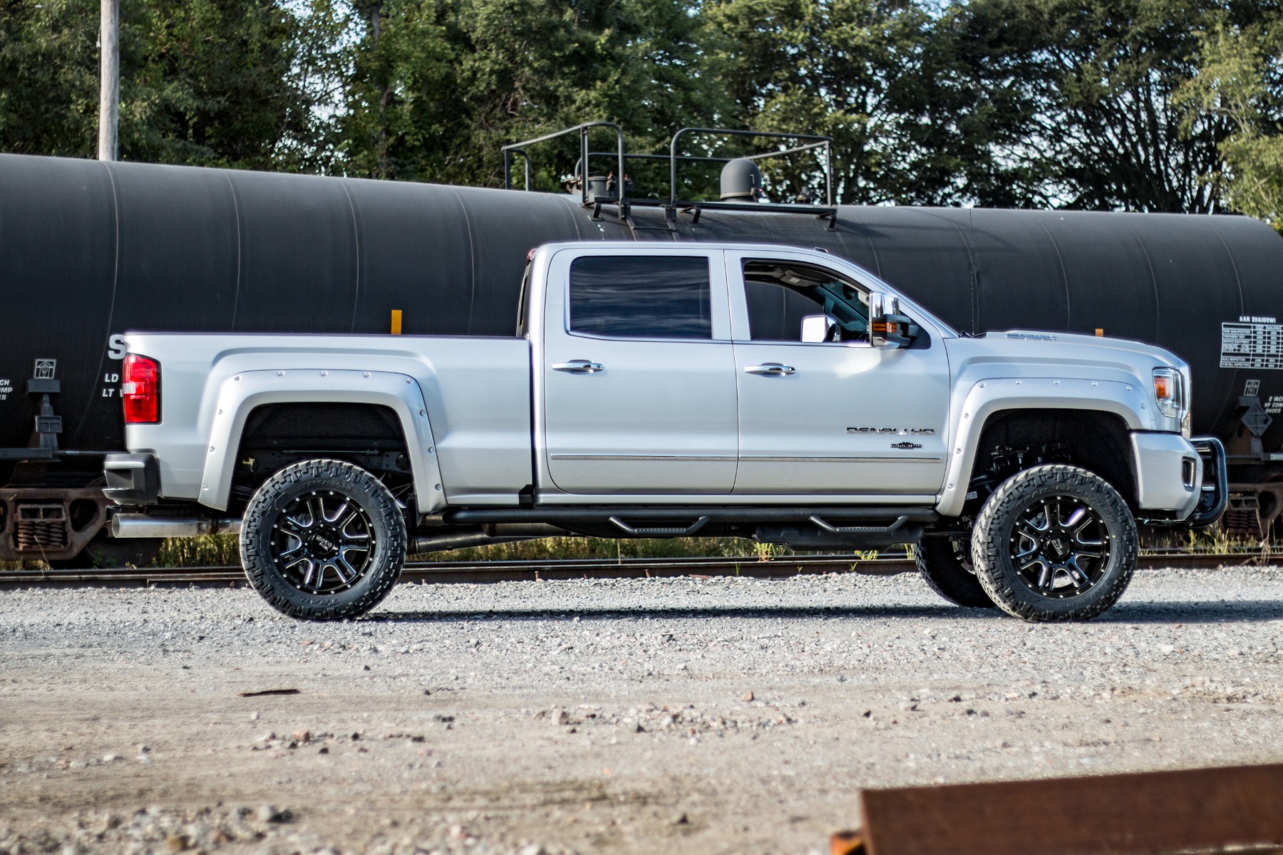 5 Inch Lift Kit | Torsion Drop | M1 | Chevy/GMC 2500HD/3500HD (11-19) — view 4