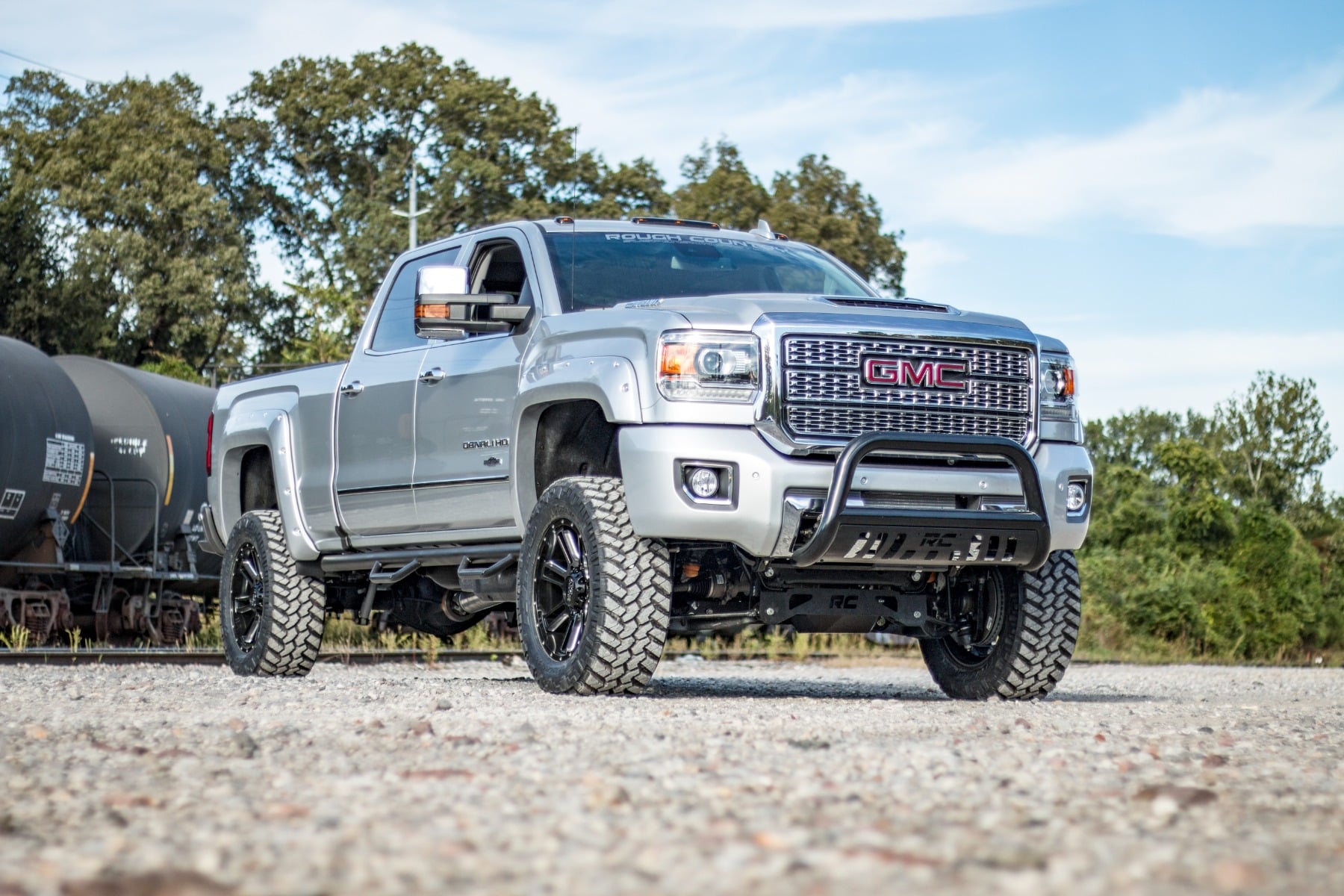 5 Inch Lift Kit | Torsion Drop | M1 | Chevy/GMC 2500HD/3500HD (11-19) — view 2