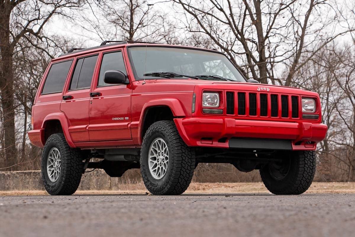 3 Inch Lift Kit | Series II | RR Springs | V2 | Jeep Cherokee XJ (84-01) — view 2