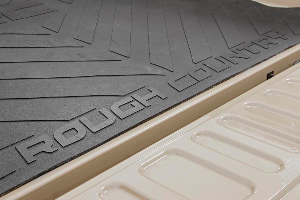 Bed Mat | 5'7" Bed | RC Logo | Ram 1500 (19-26)/1500 TRX (21-24) — view 2
