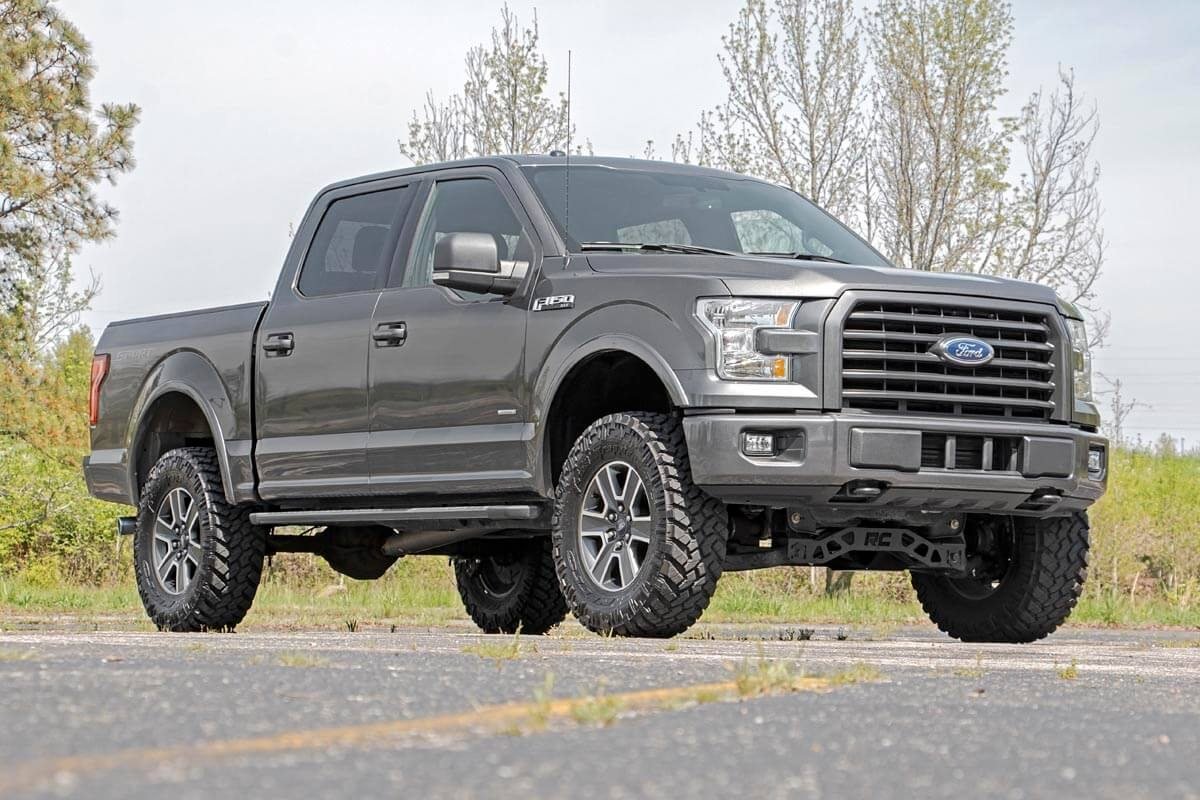 4 Inch Lift Kit | M1 Struts/M1 | Ford F-150 4WD (2015-2020) — view 3