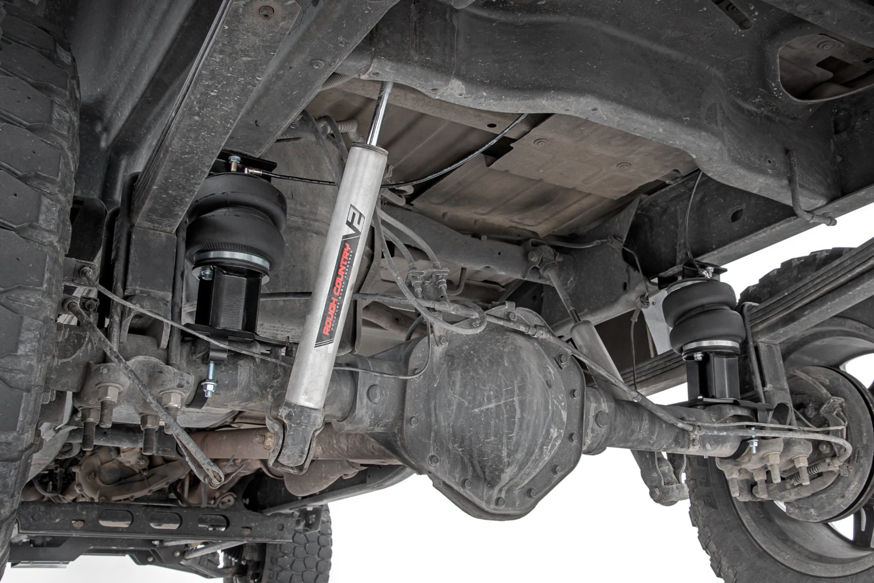 Air Spring Kit | 0-6" Lift | Chevy/GMC 2500HD (01-10) — view 3