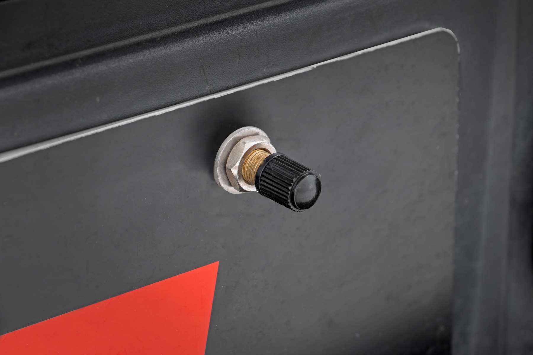 Air Spring Kit | Chevy Silverado & GMC Sierra 1500 2WD/4WD (2007-2018 & Classic) — view 6