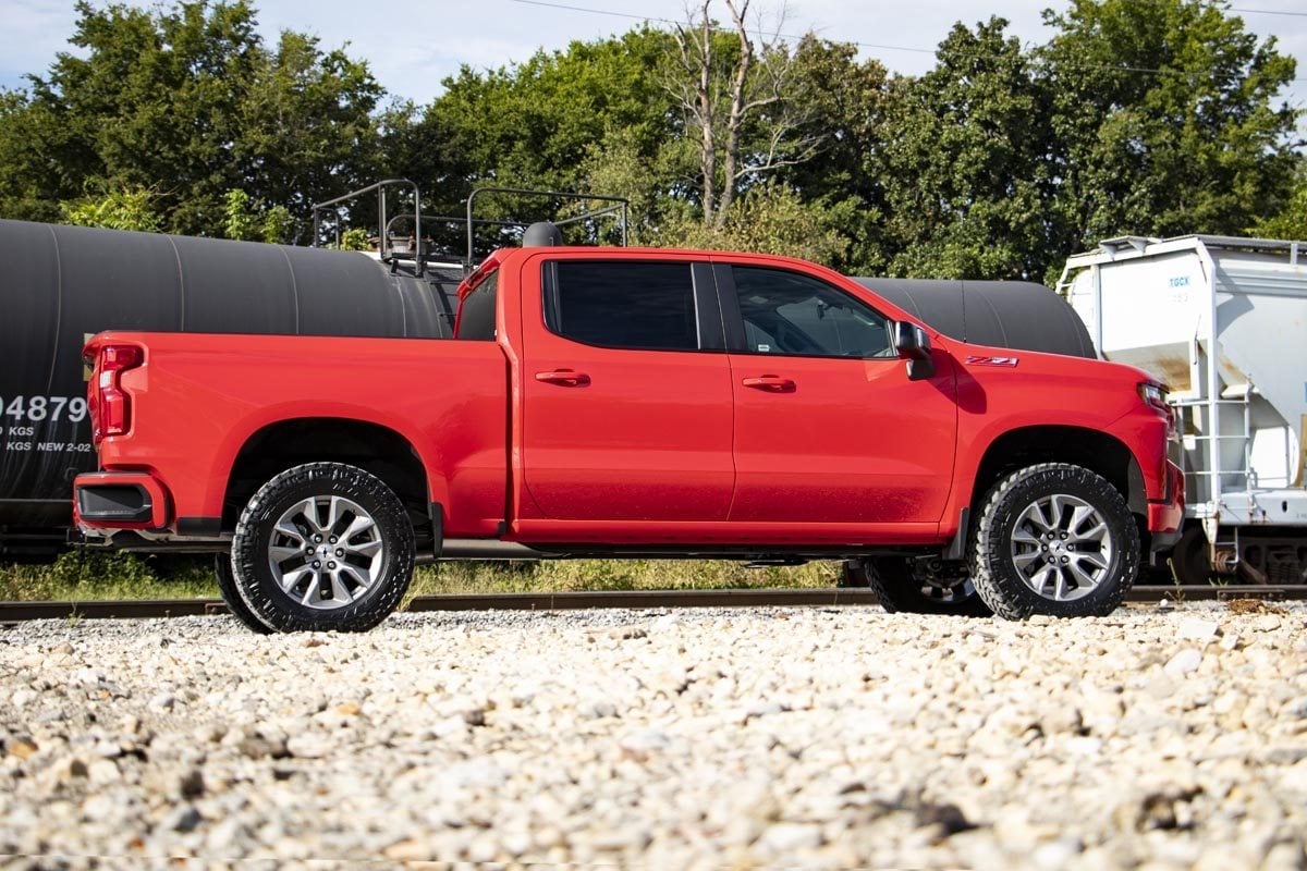 3.5 Inch Lift Kit | N3 Struts | Rear Mono Leaf | Chevy Silverado 1500 (22-24) view 3