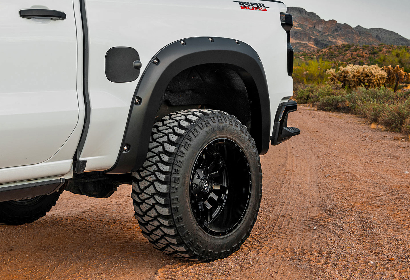 Pocket Fender Flares | G9K Satin Steel | Chevy Silverado 1500 2WD/4WD (22-26) — view 4