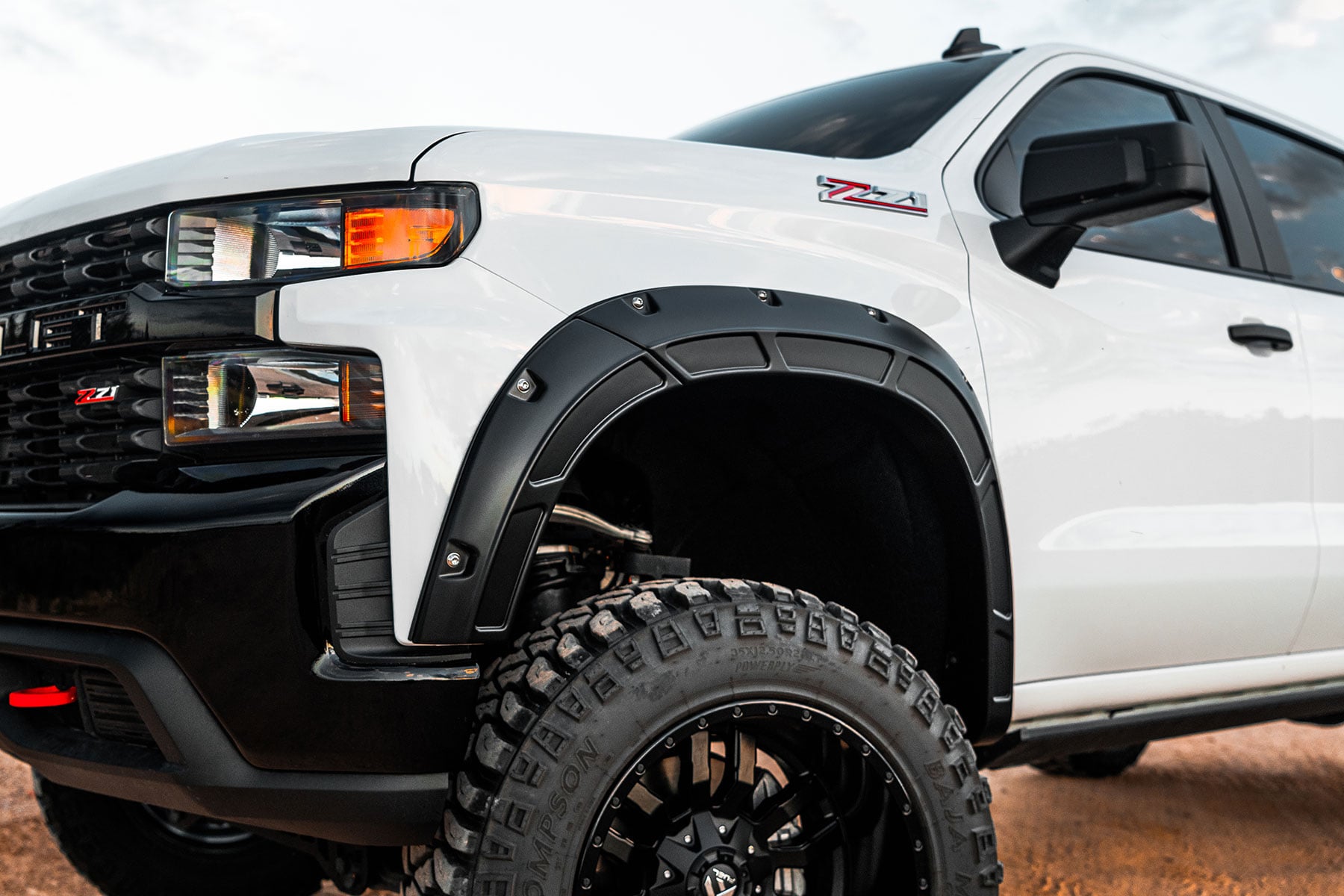 Defender Fender Flares | GAZ Summit White | Chevy Silverado 1500 (19-26) — view 5