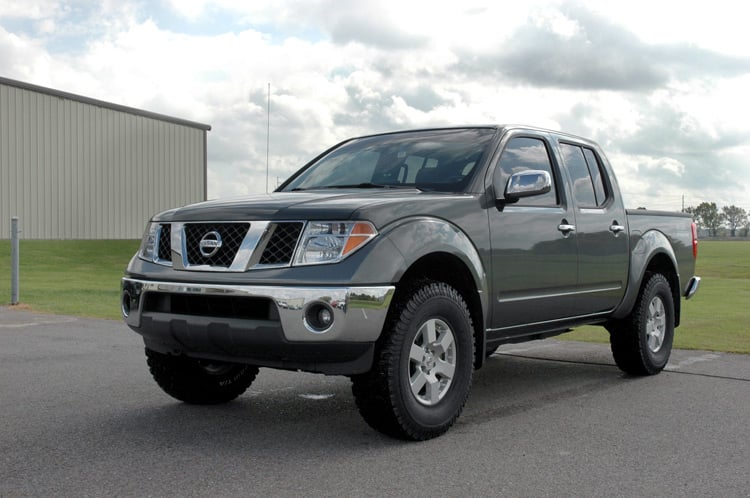 2.5 Inch Leveling Kit | Red Spacers | Nissan Frontier (05-26)/Xterra (05-15) — view 4