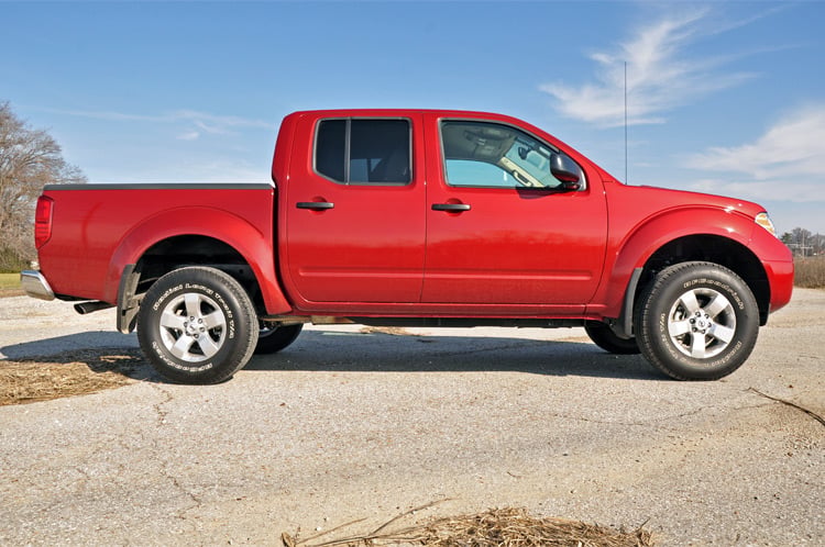 2.5 Inch Leveling Kit | Red Spacers | Nissan Frontier (05-26)/Xterra (05-15) — view 5