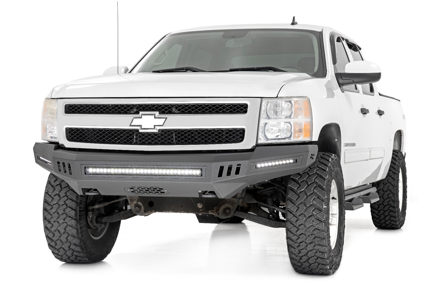 Front High Clearance Bumper | BLK LEDs | Chevy Silverado 1500 2WD/4WD (07-13) — view 3