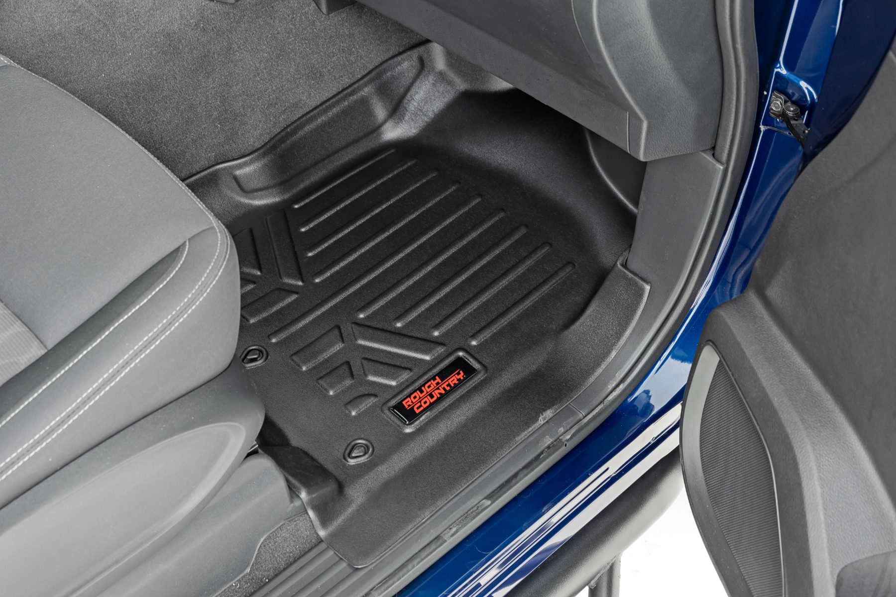 Floor Mats | FR & RR | Crew Cab | Nissan Titan (17-24)/Titan XD (16-24) — view 2