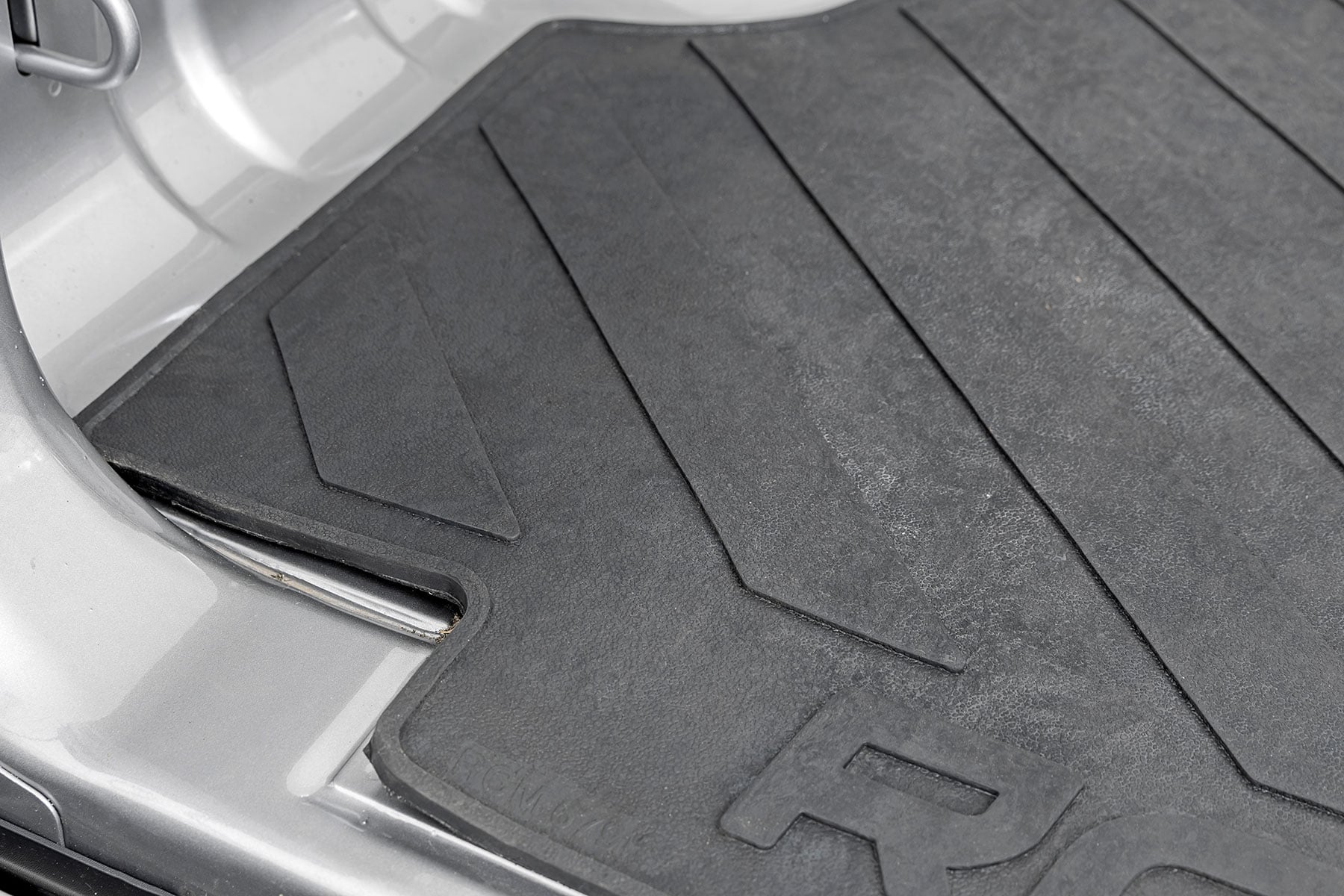 Bed Mat | 6'4" Bed | RC Logo | Ram 1500 (19-26)/1500 TRX (21-24) — view 6