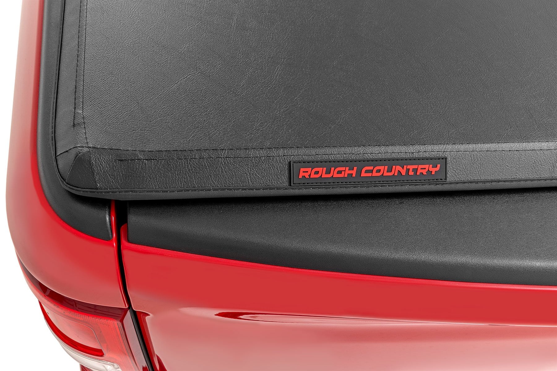Soft Tri-Fold Bed Cover | 5' Bed | Dbl Cab | Toyota Tacoma 2WD/4WD (16-23) — view 4
