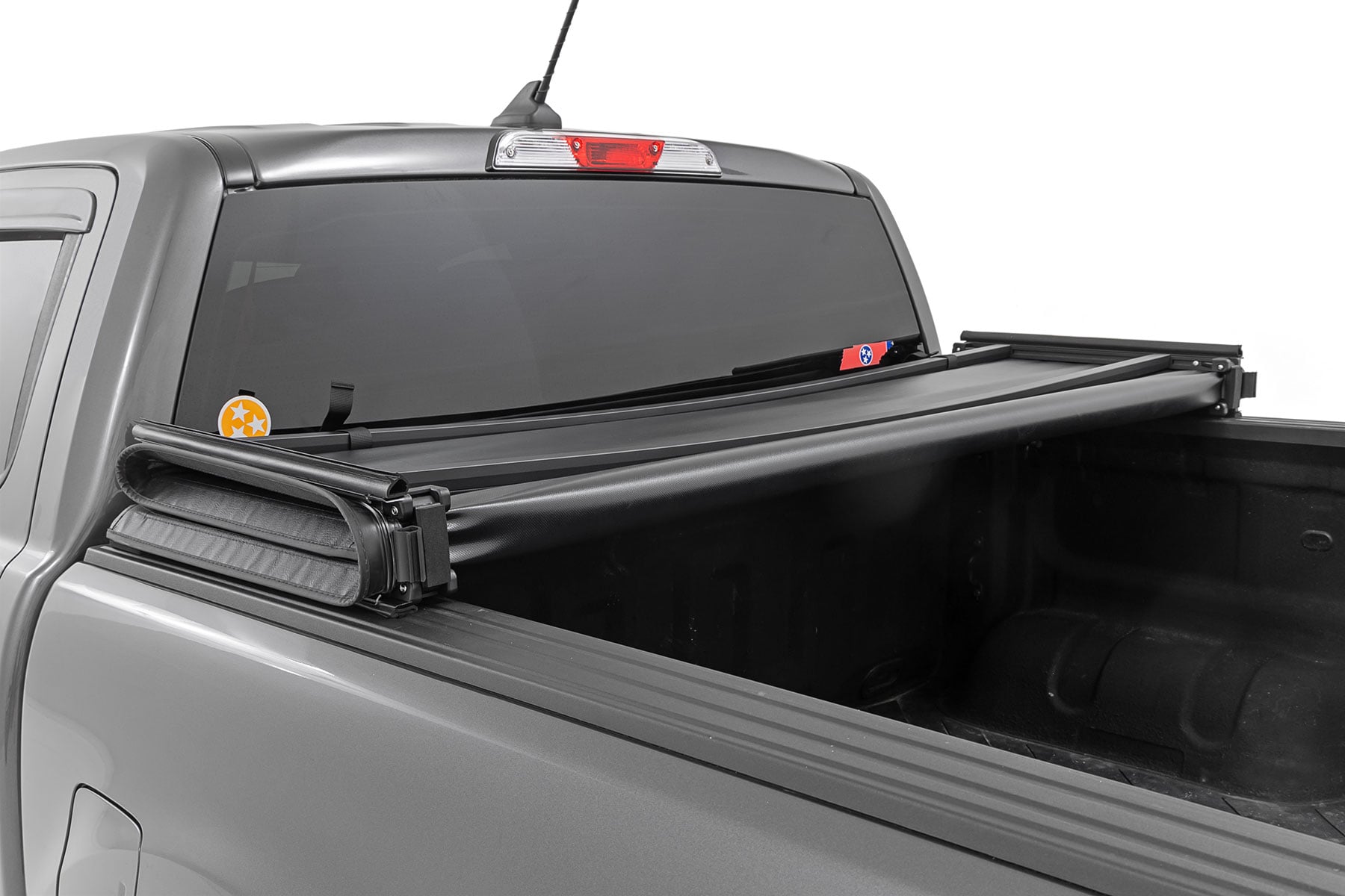 Soft Tri-Fold Bed Cover | 5' Bed | Ford Ranger 2WD/4WD (2019-2023) view 4