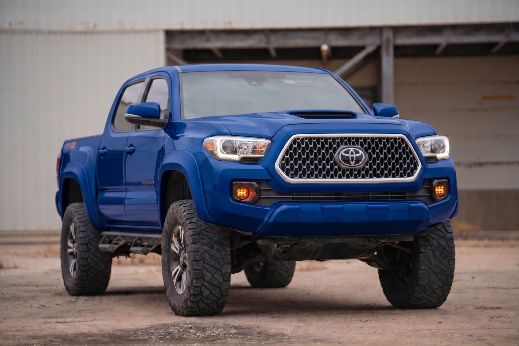 Sport Fender Flares | 8T0 Blazing Blue | Toyota Tacoma 2WD/4WD (2016-2023) — view 6