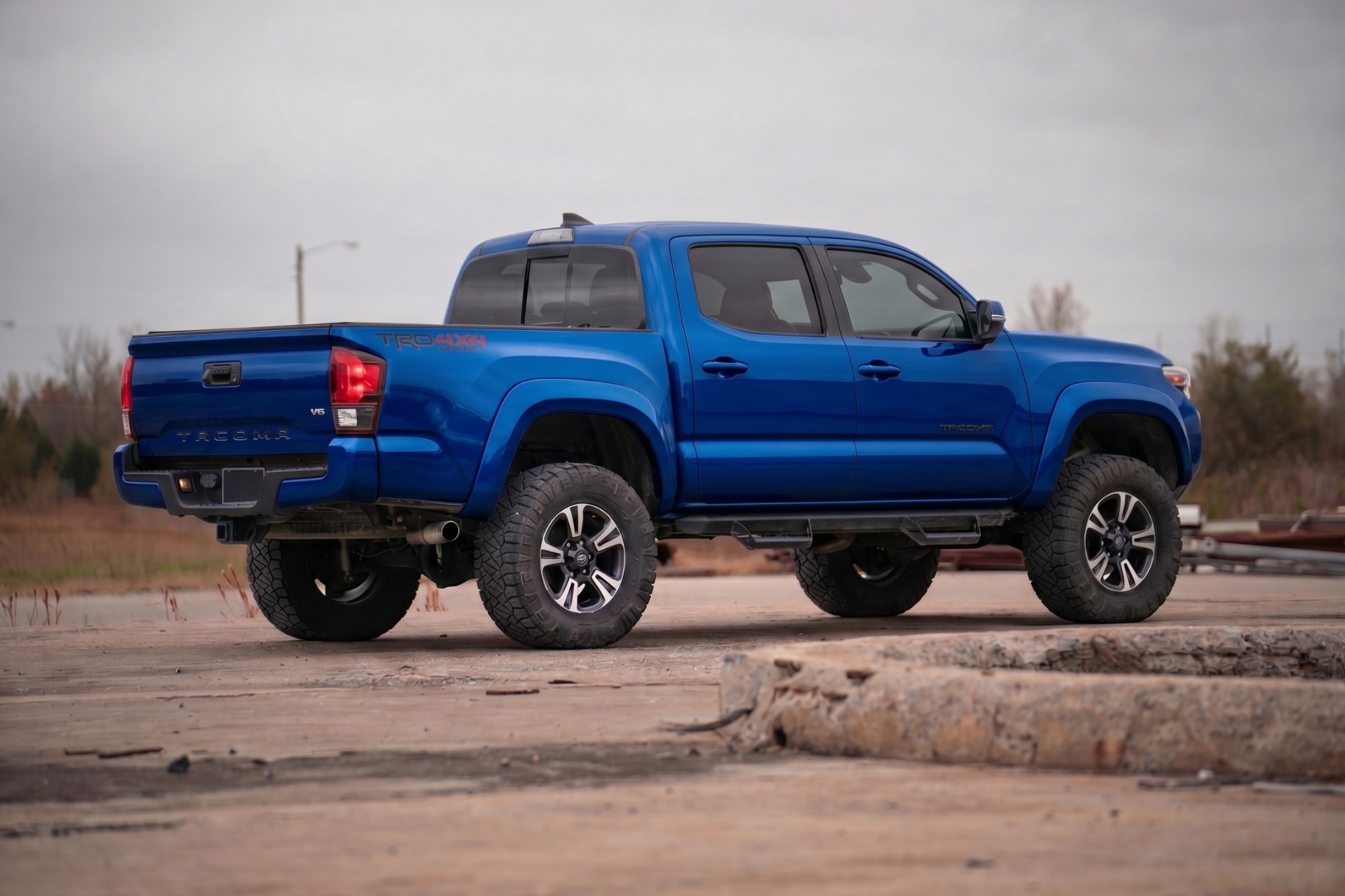 Sport Fender Flares | 8T0 Blazing Blue | Toyota Tacoma 2WD/4WD (2016-2023) — view 4