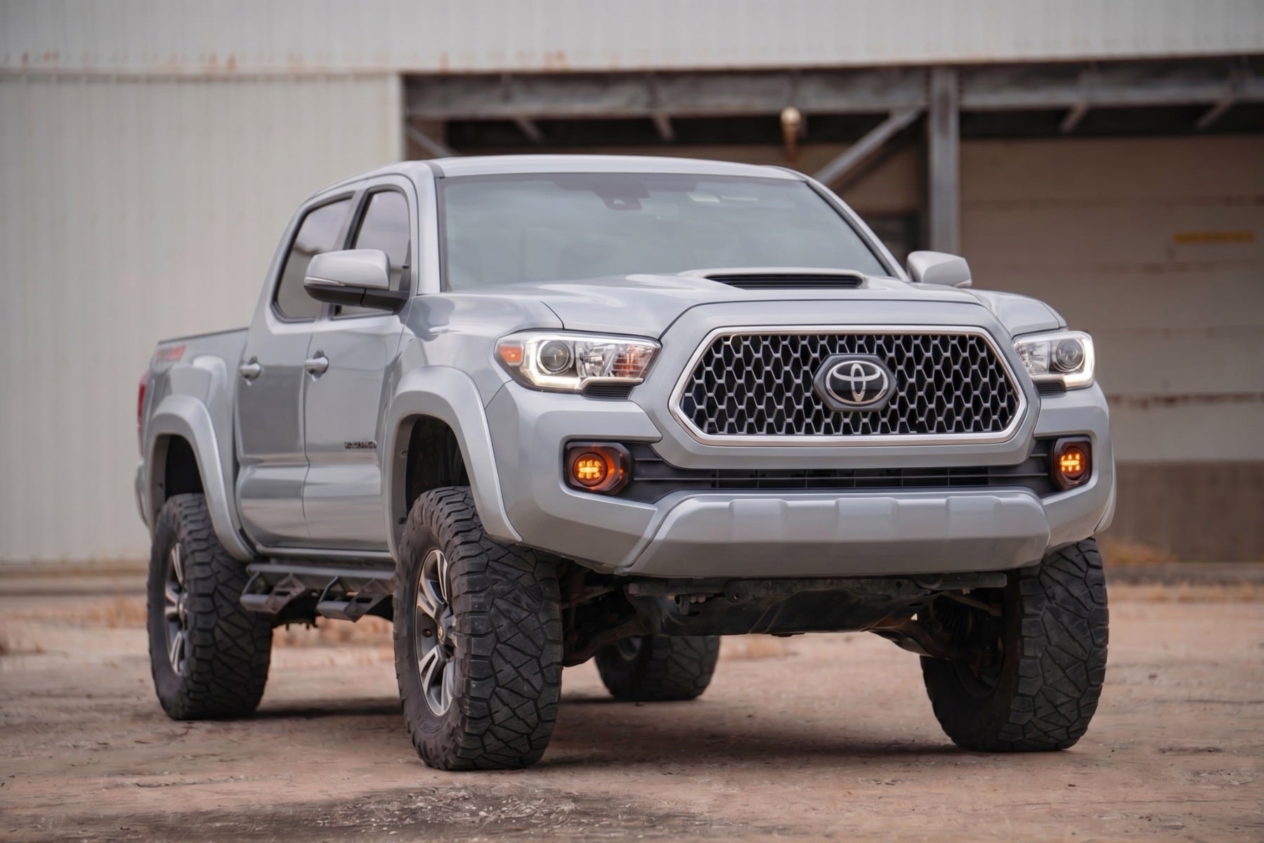 Sport Fender Flares | 1D6 Silver Sky Metallic | Toyota Tacoma (16-23) view 4