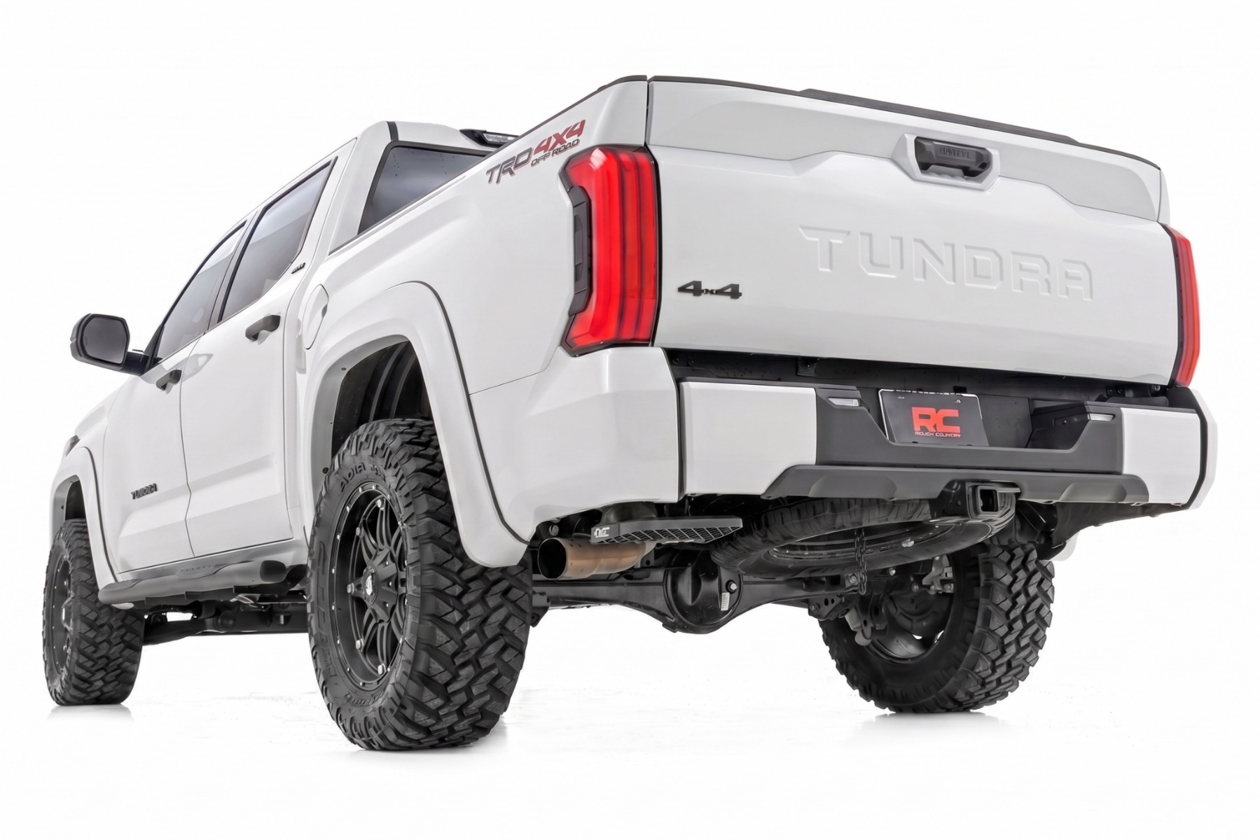Sport Fender Flares | White | Toyota Tundra 2WD/4WD (2022-2026) — view 3