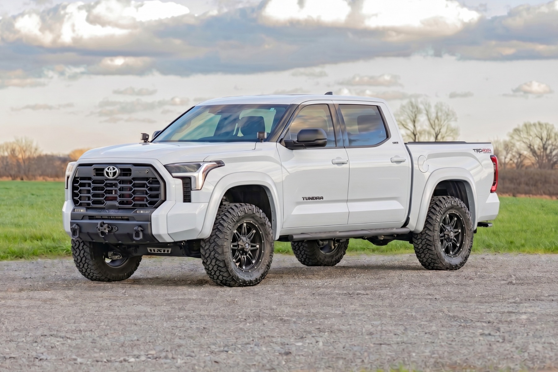 Sport Fender Flares | White | Toyota Tundra 2WD/4WD (2022-2026) — view 6