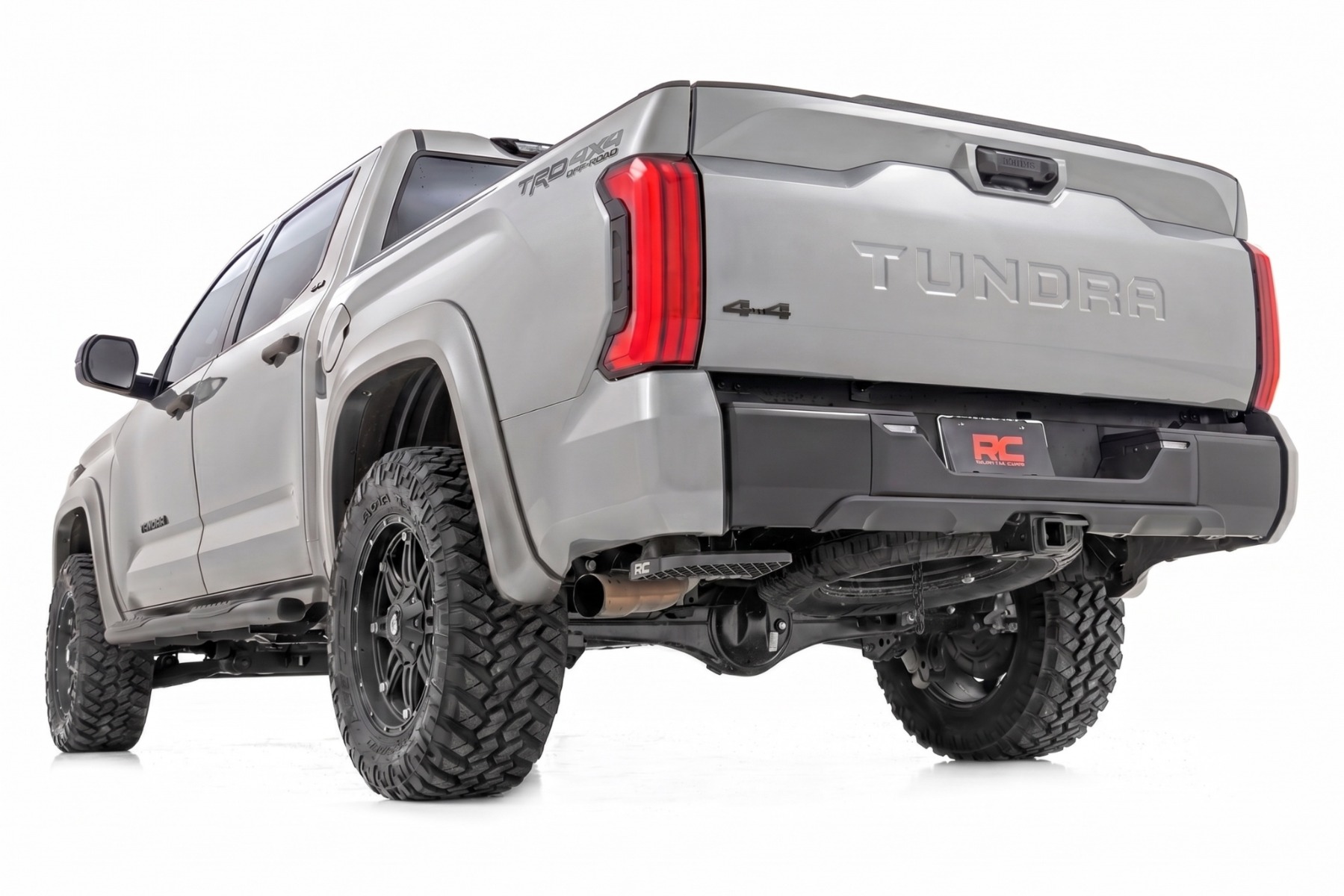 Sport Fender Flares | Silver | Toyota Tundra 2WD/4WD (2022-2026) — view 3