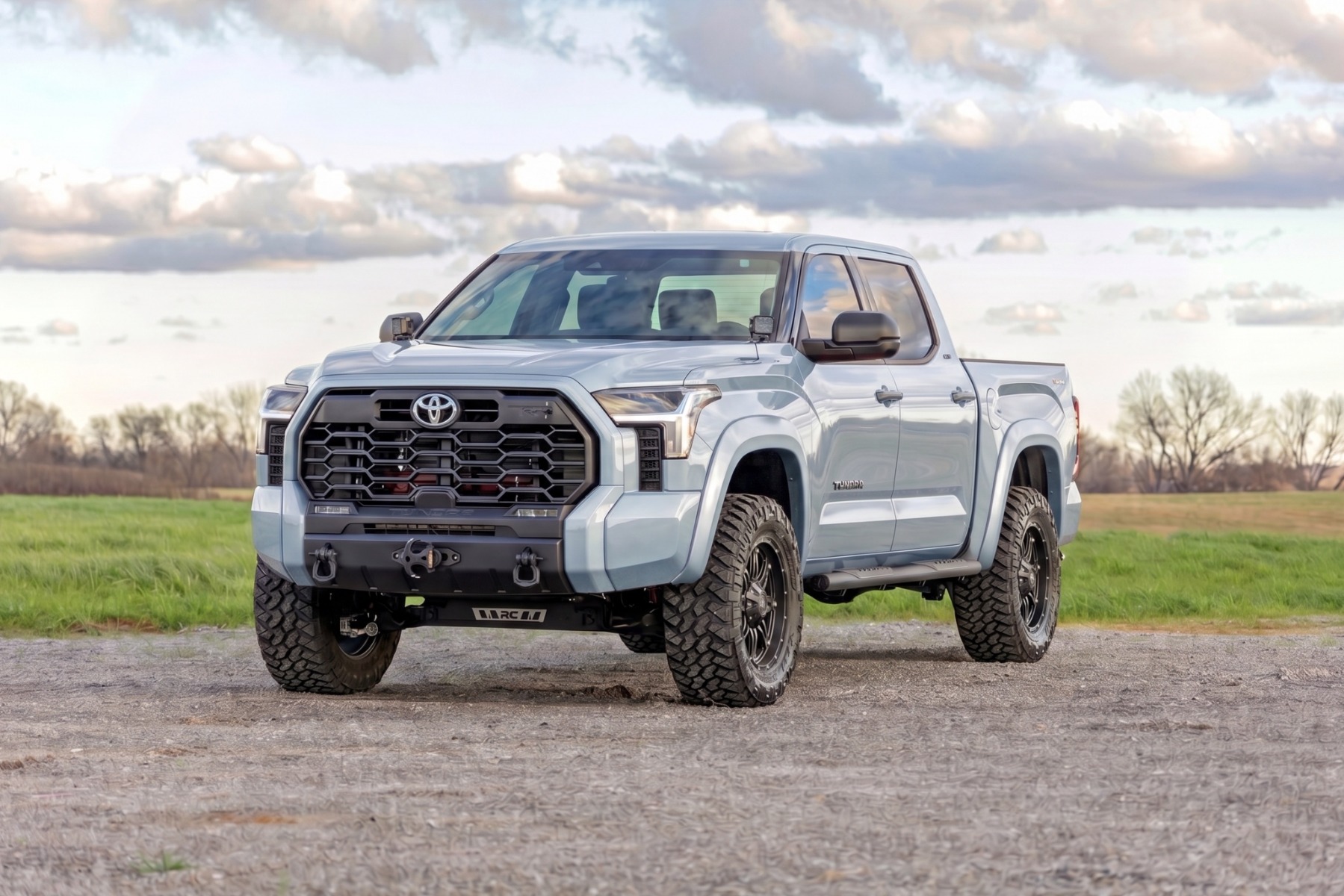 Sport Fender Flares | 1K6 Ice Edge | Toyota Tundra 2WD/4WD (2022-2026) — view 6