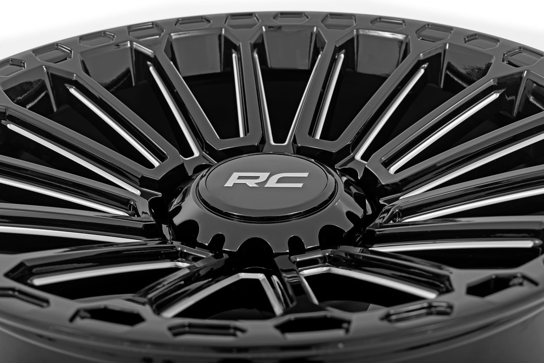 Rough Country 97 Series Wheel | One-Piece | Gloss Black | 22x10 | 6x5.5 | -25mm — view 5