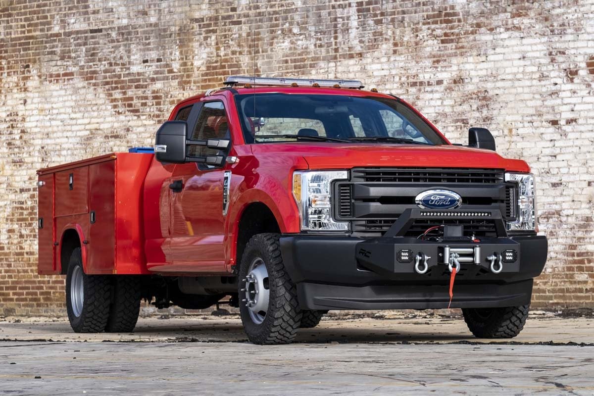 EXO Winch Mount Kit | Ford F-250/F-350 Super Duty 2WD/4WD (2017-2020) — view 2