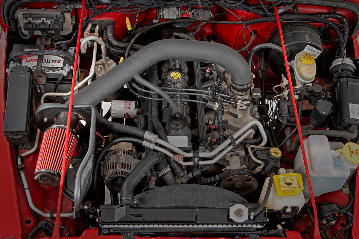 Cold Air Intake Kit | 4.0L | Pre Filter | Jeep Wrangler TJ 4WD (1997-2006) view 2