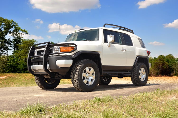 3 Inch Lift Kit | Red Spacers | Toyota 4Runner (03-09)/FJ Cruiser (07-14) — view 5
