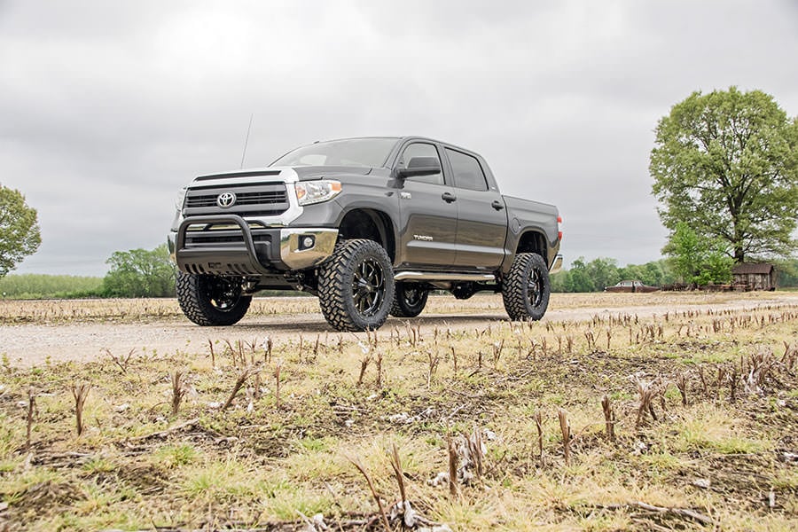 6 Inch Lift Kit | M1 Struts/M1 | Toyota Tundra 4WD (2007-2015) — view 2