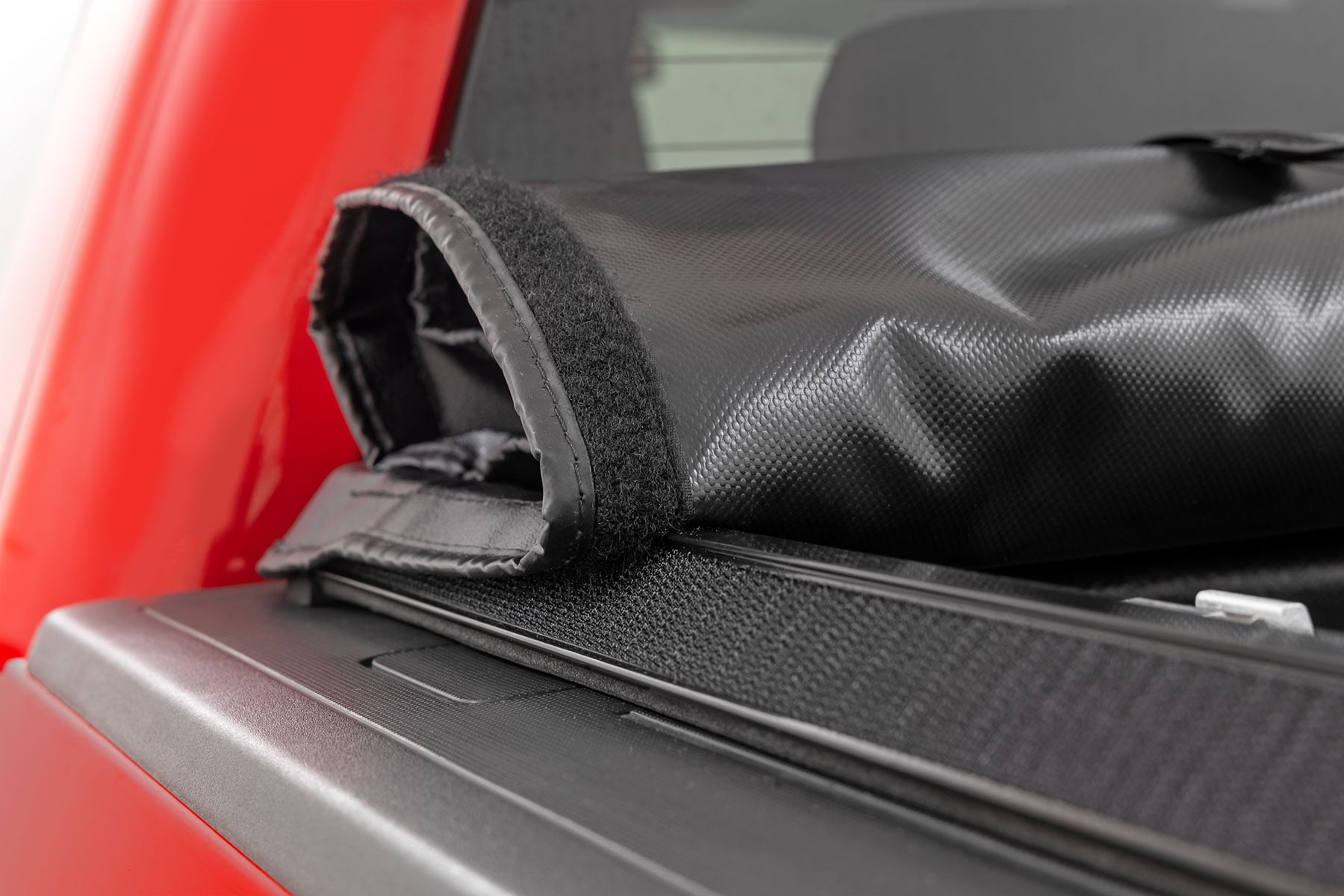 Soft Roll Up Bed Cover | 6'7" Bed | Chevy/GMC 1500/2500HD/3500HD (14-19 & Classic) — view 3