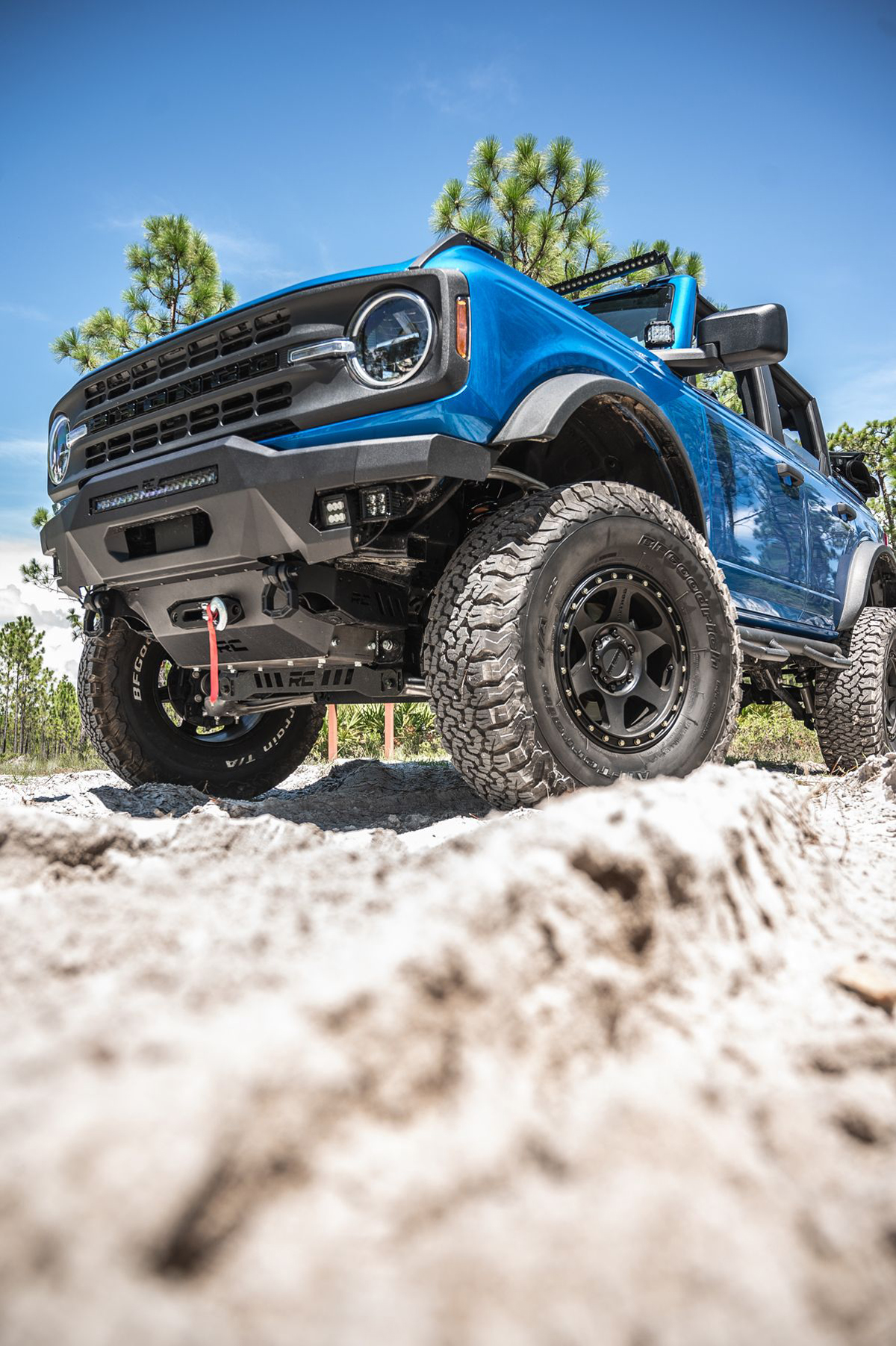 2021 Blue Ford Bronco